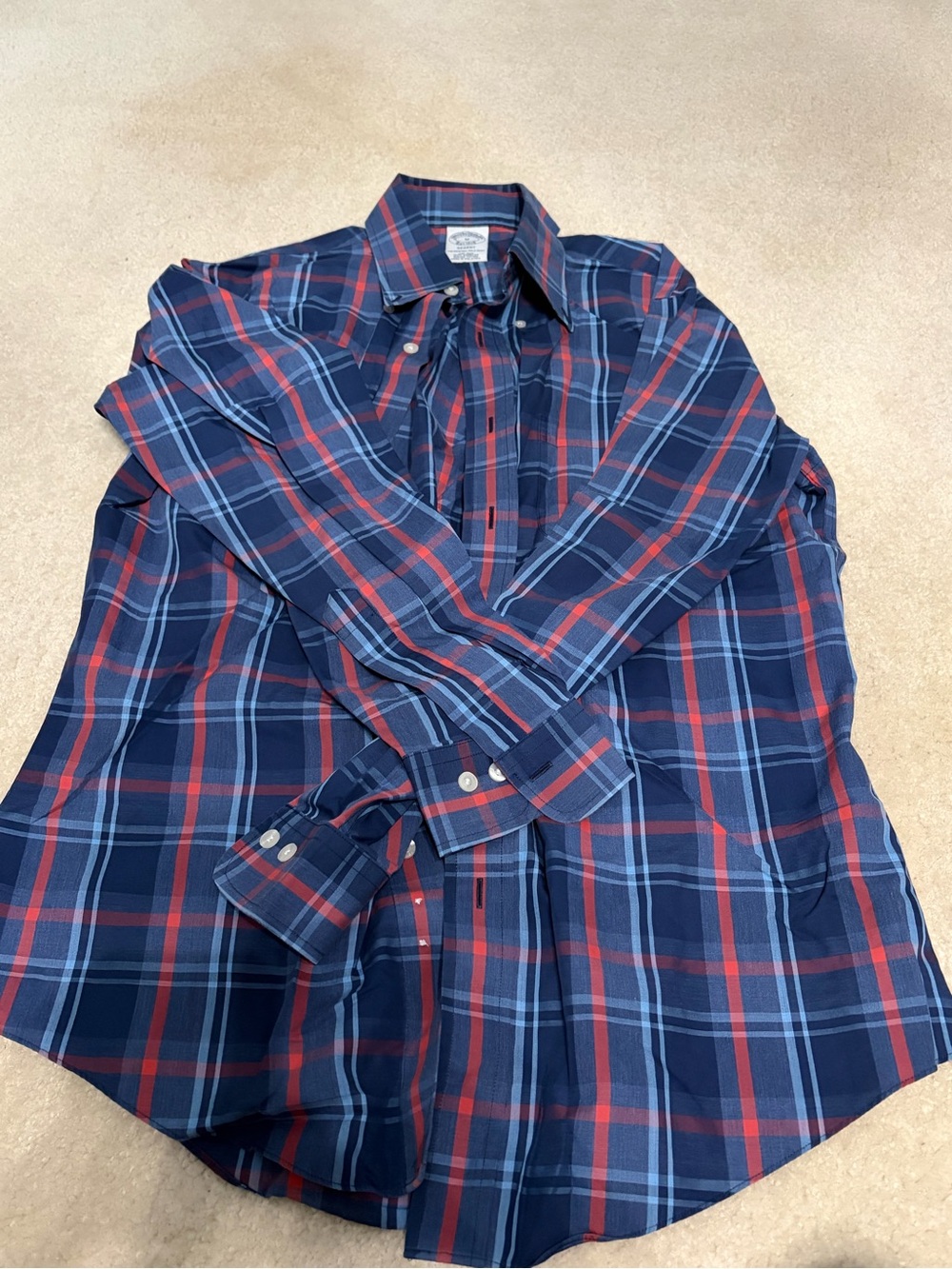 Brooks Brothers Regent Supima Cotton Non-Iron Plaid Button Down Medium